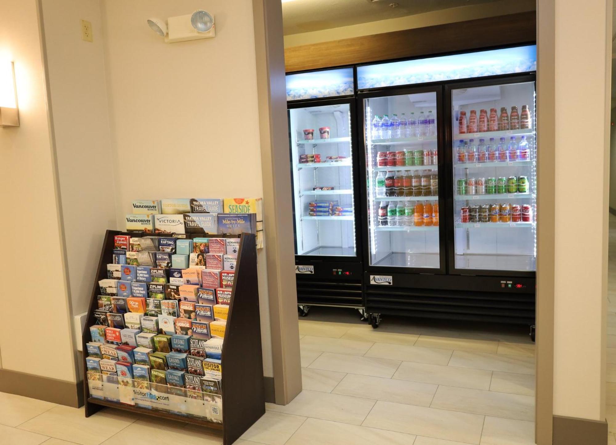 波特兰地区-温哥华购物商场智选假日酒店 外观 照片